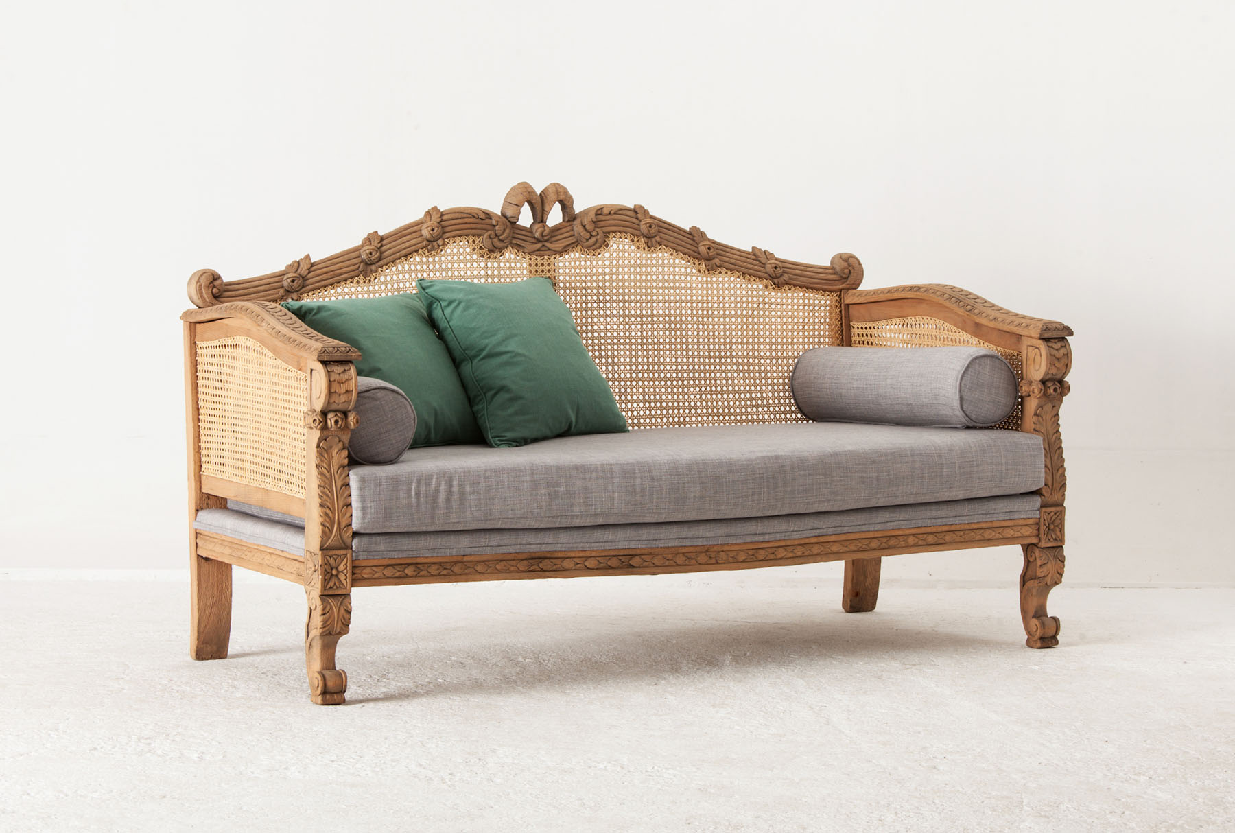 country-sofa-5000.jpg