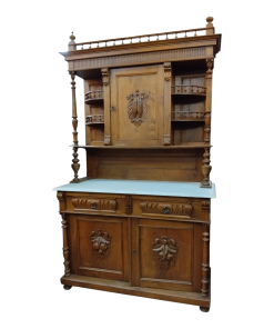 Διωροφος Ελληνικος Μπουφές