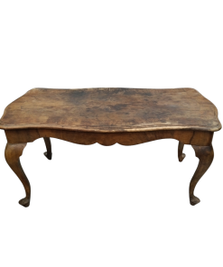 Τραπεζακι Καρυδια